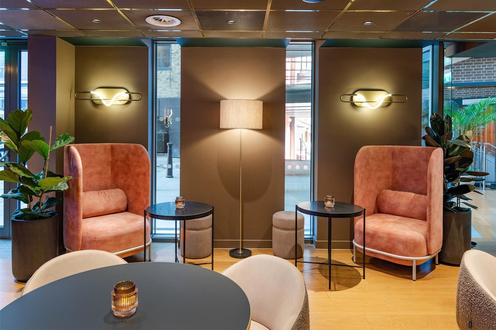 YOTEL London City, Select by Hilton 49/70