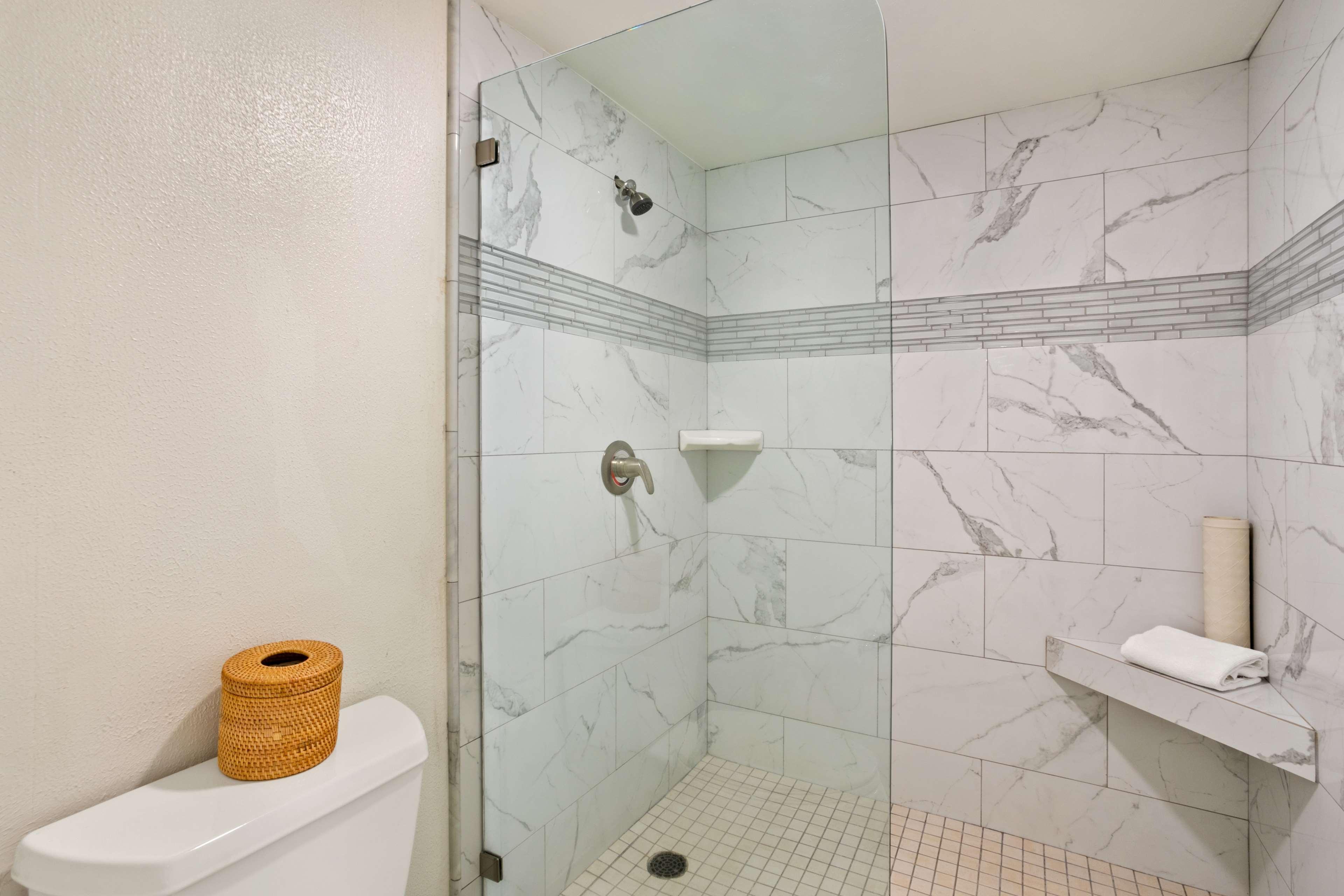 Deluxe, Studio, Side Ocean View