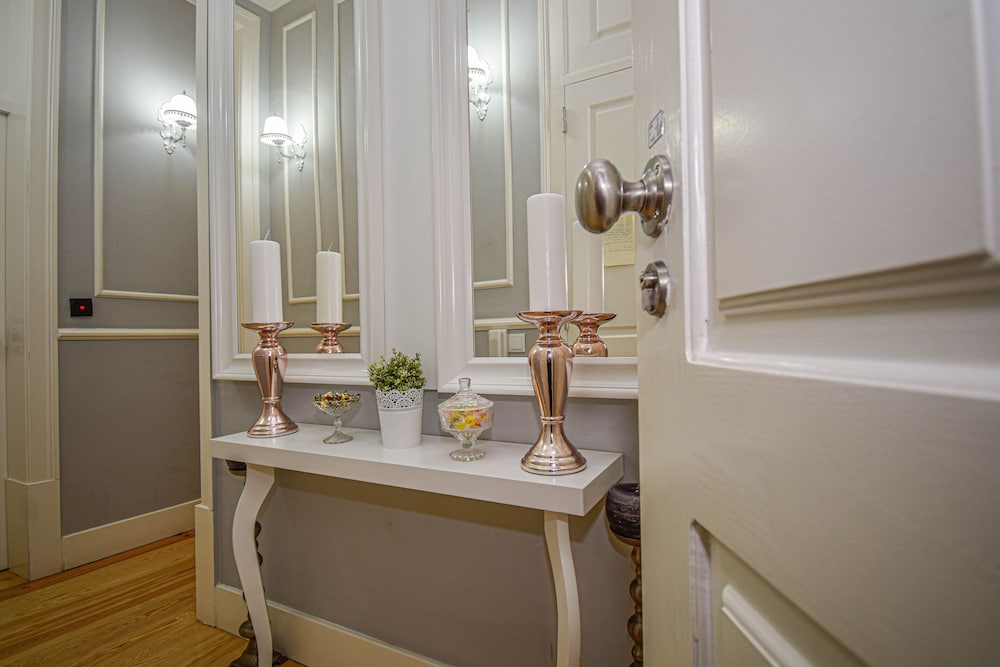 B In Lisbon Downtown Suites 31/51