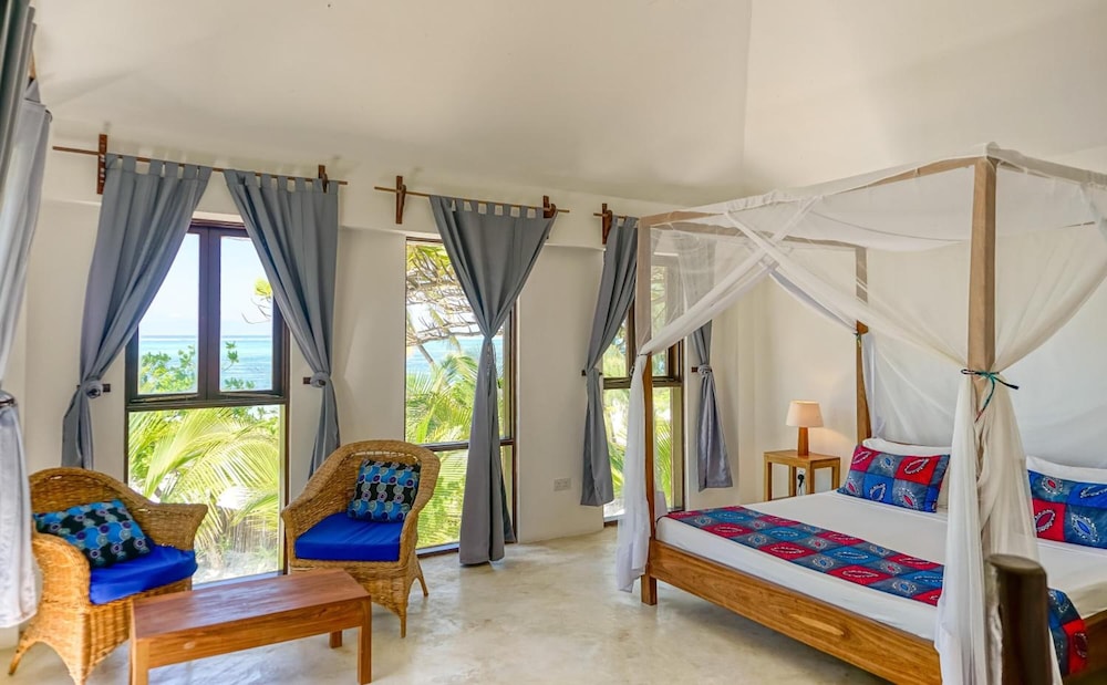 Indigo Beach Zanzibar 21/75