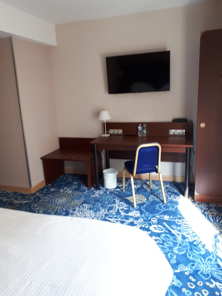 Hotel Le Yachtman 15/77