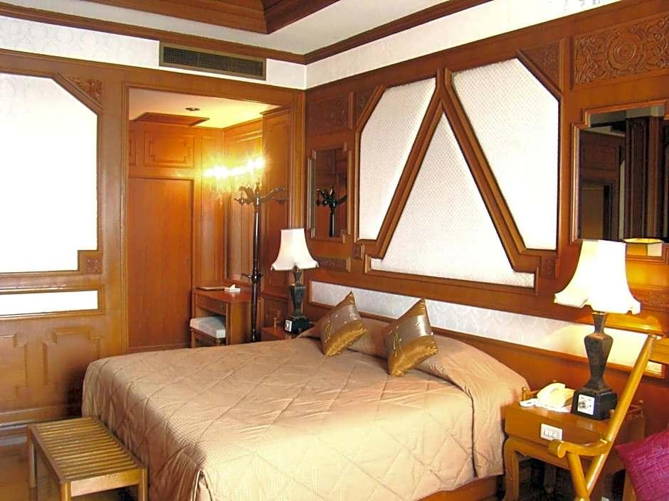 Chiangmai Phucome Hotel 17/44