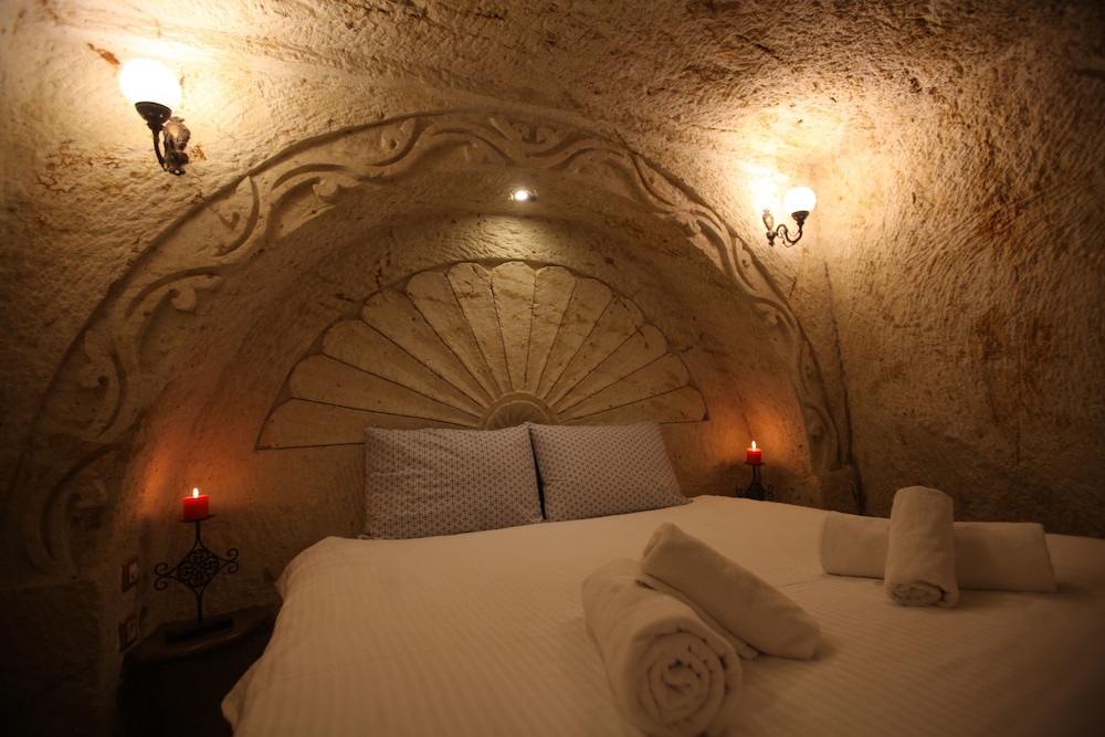 Roca Cappadocia 46/50