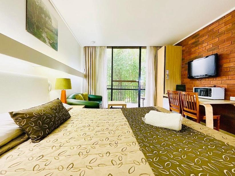Connells Motel & Serviced Apartments 28/48