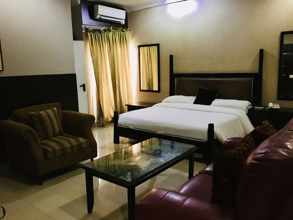 Georgetown Hotels Apartments & Suites 17/68