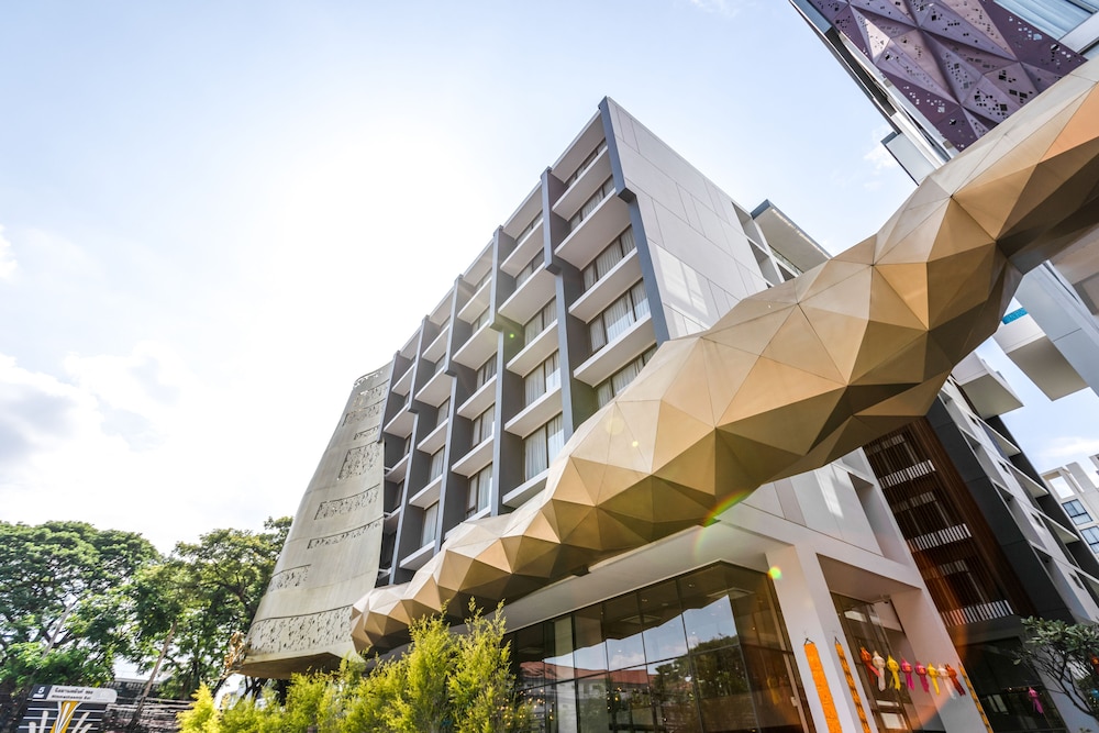 Stay with Nimman Chiangmai 3/50