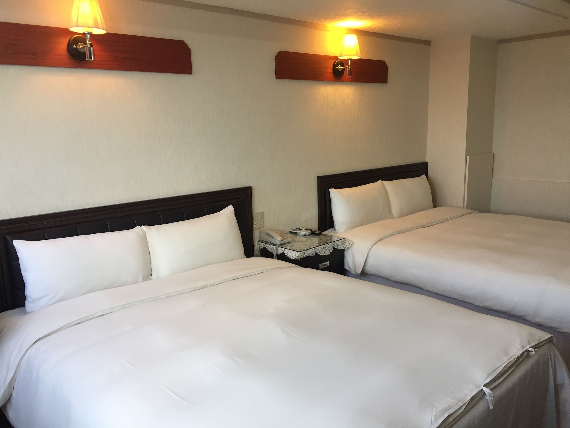 STANDARD, TWIN BEDS