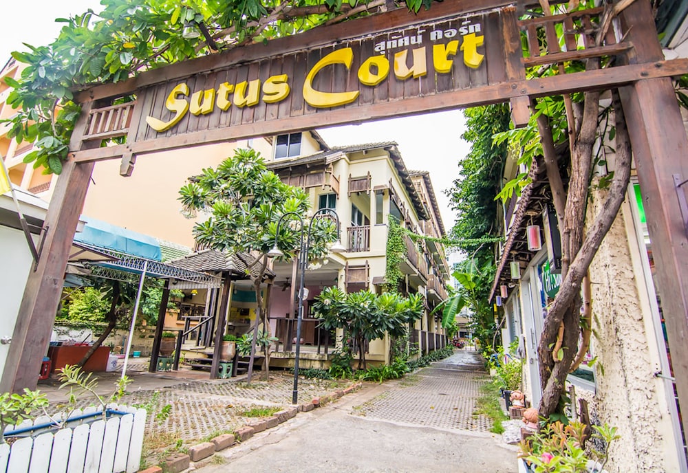 Sutus Court 5 3/57