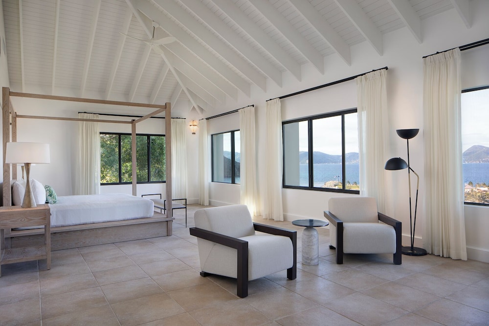 PETER ISLAND RESORT AND SPA 18/55