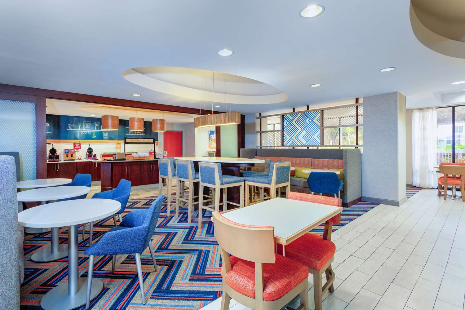 restaurant cafeteria