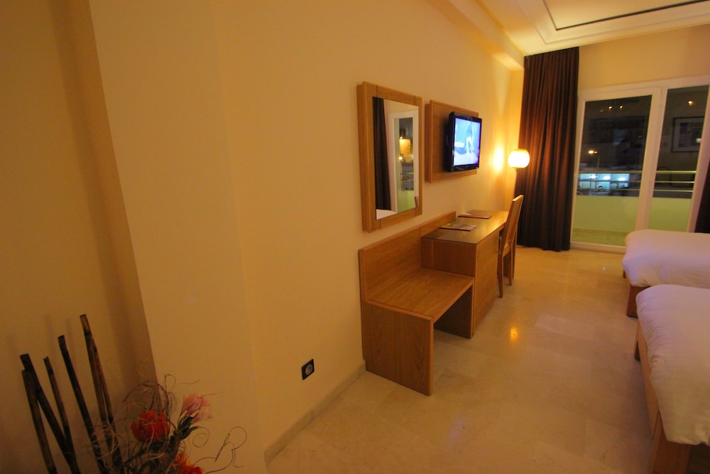 HOTEL LA PALOMA 17/26