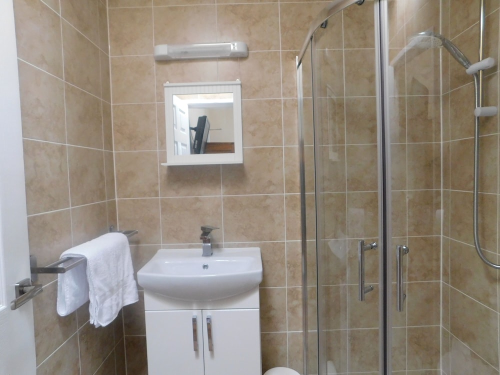 St. Weonards Hotel 29/33