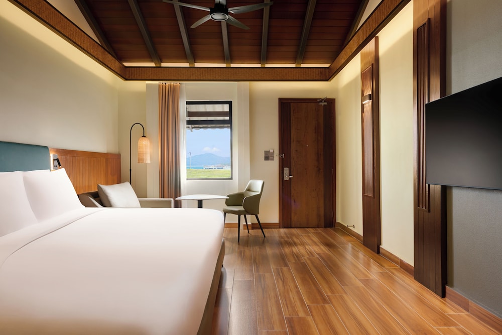 Hilton Garden Inn Kota Kinabalu Tuaran 16/42