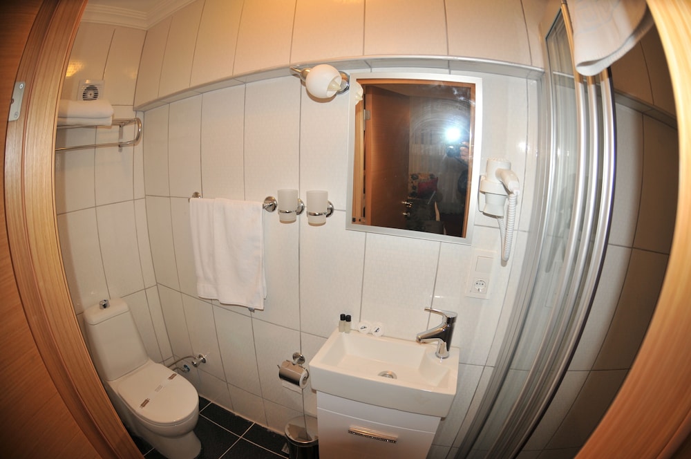 Palace Point Hotel 23/42