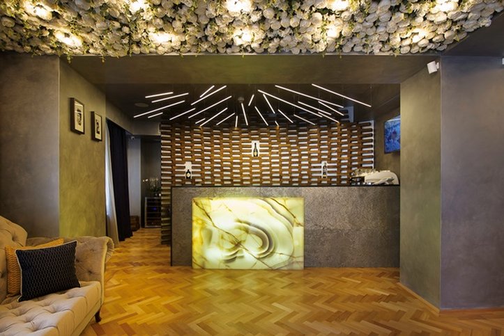 Venis Boutique Residence 5/25