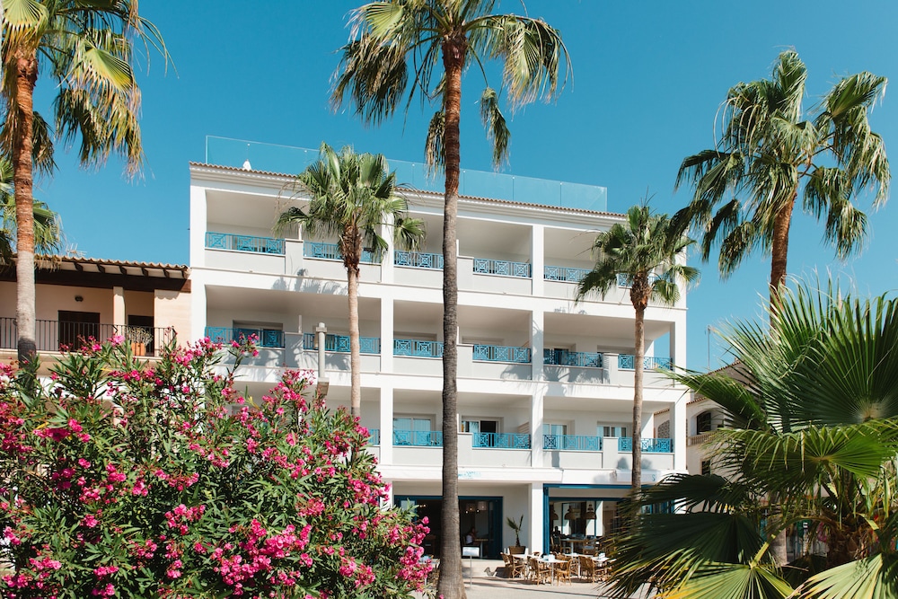 Hotel Honucai 2/75