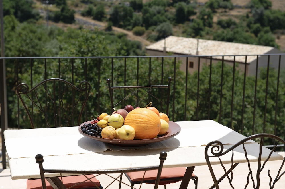 Relais Parco Cavalonga 28/50