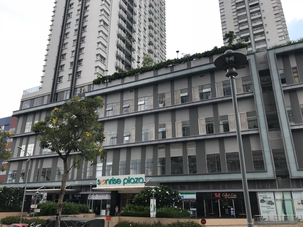 Jenny's Home In Sunrise City Building W3 6/50