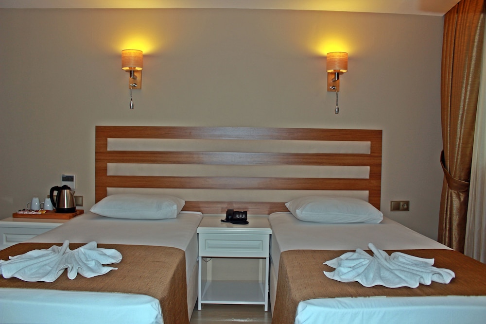 Feza Otel 32/64