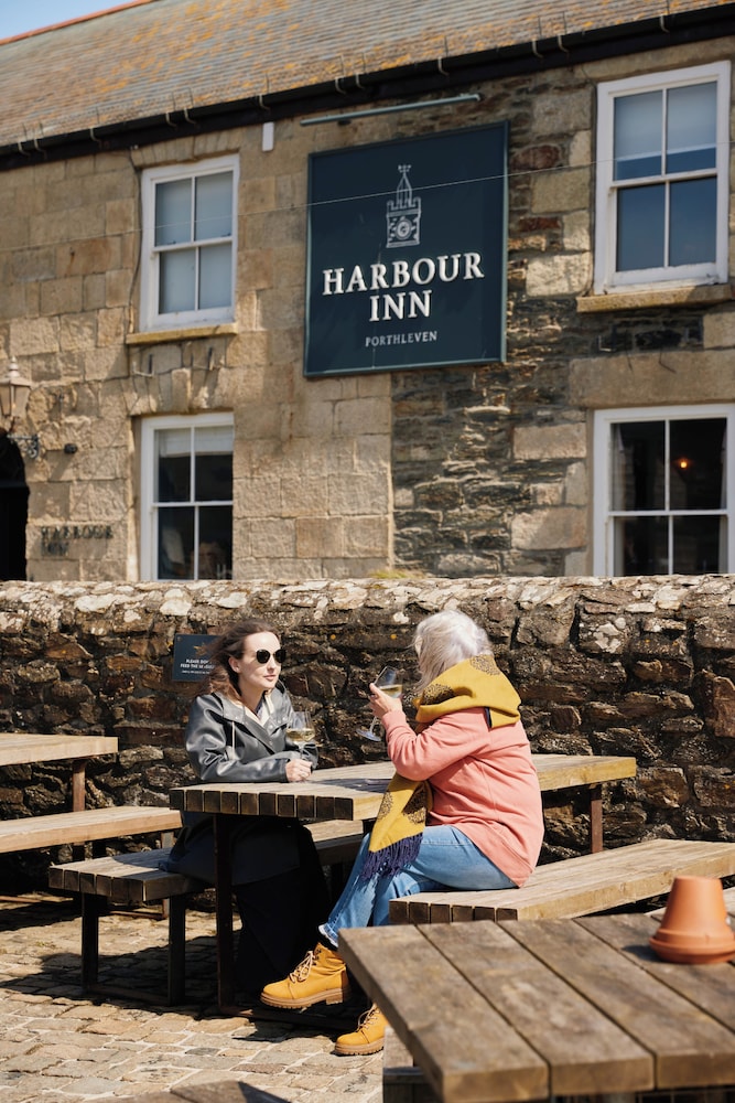 Harbour Inn 36/48