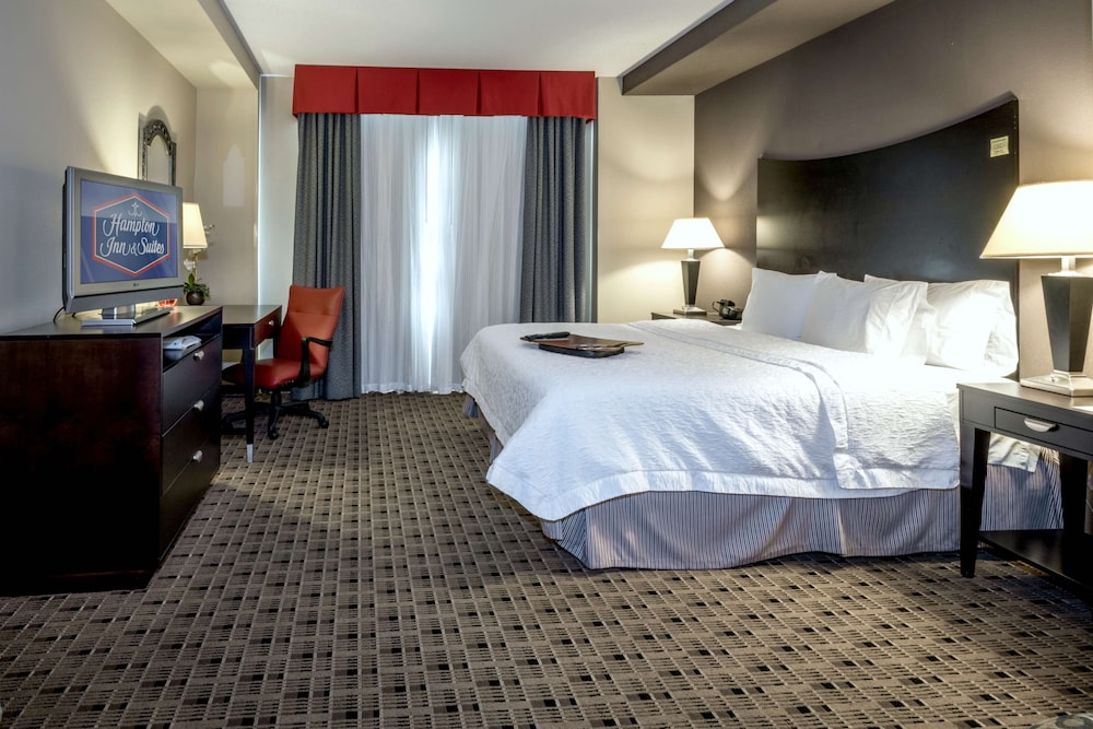 Hampton Inn Suites Montgomery 24/70