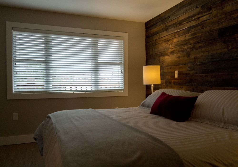 Lake Placid Inn: Residences 13/73