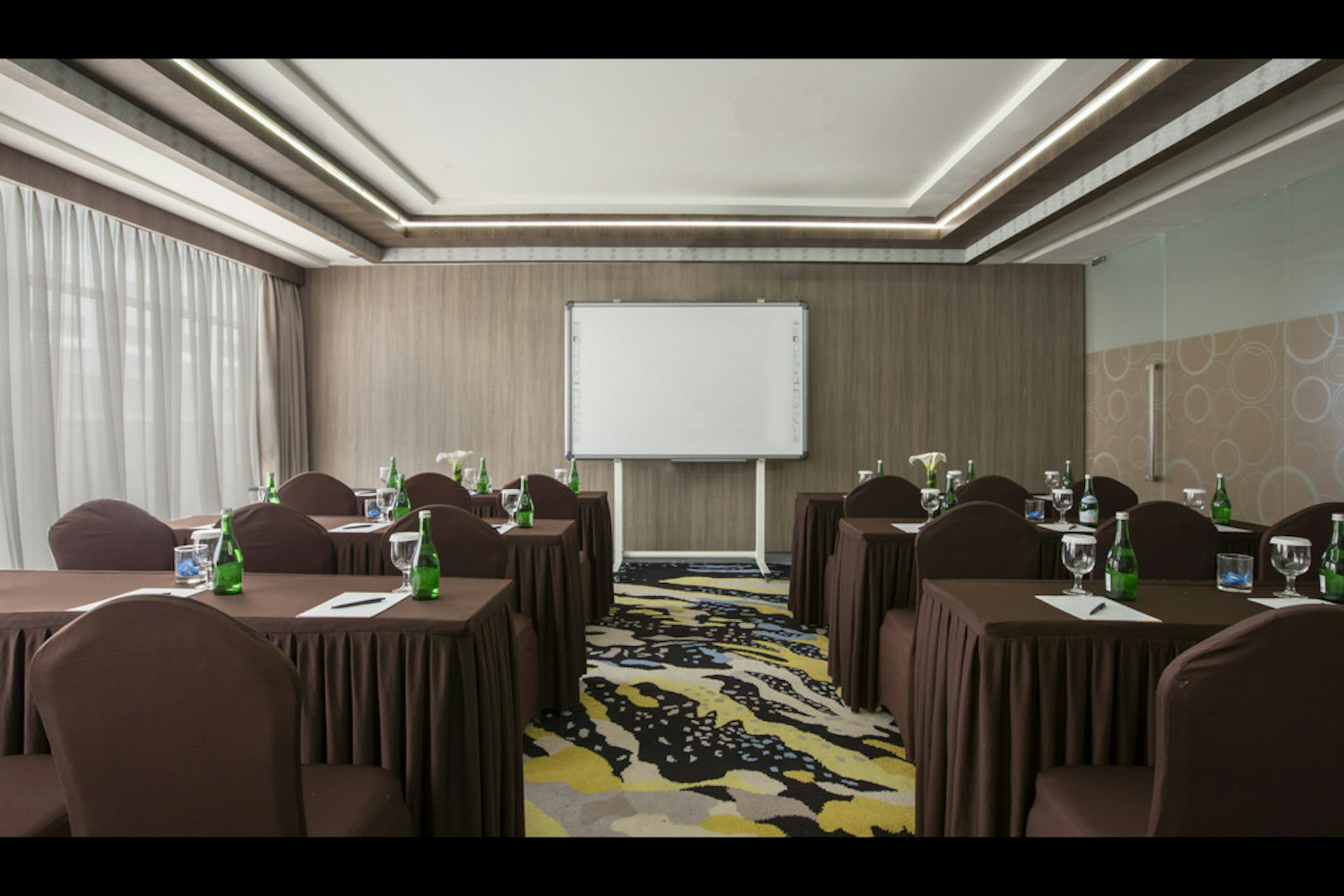 Hotel Grandhika Iskandarsyah Jakarta 41/51