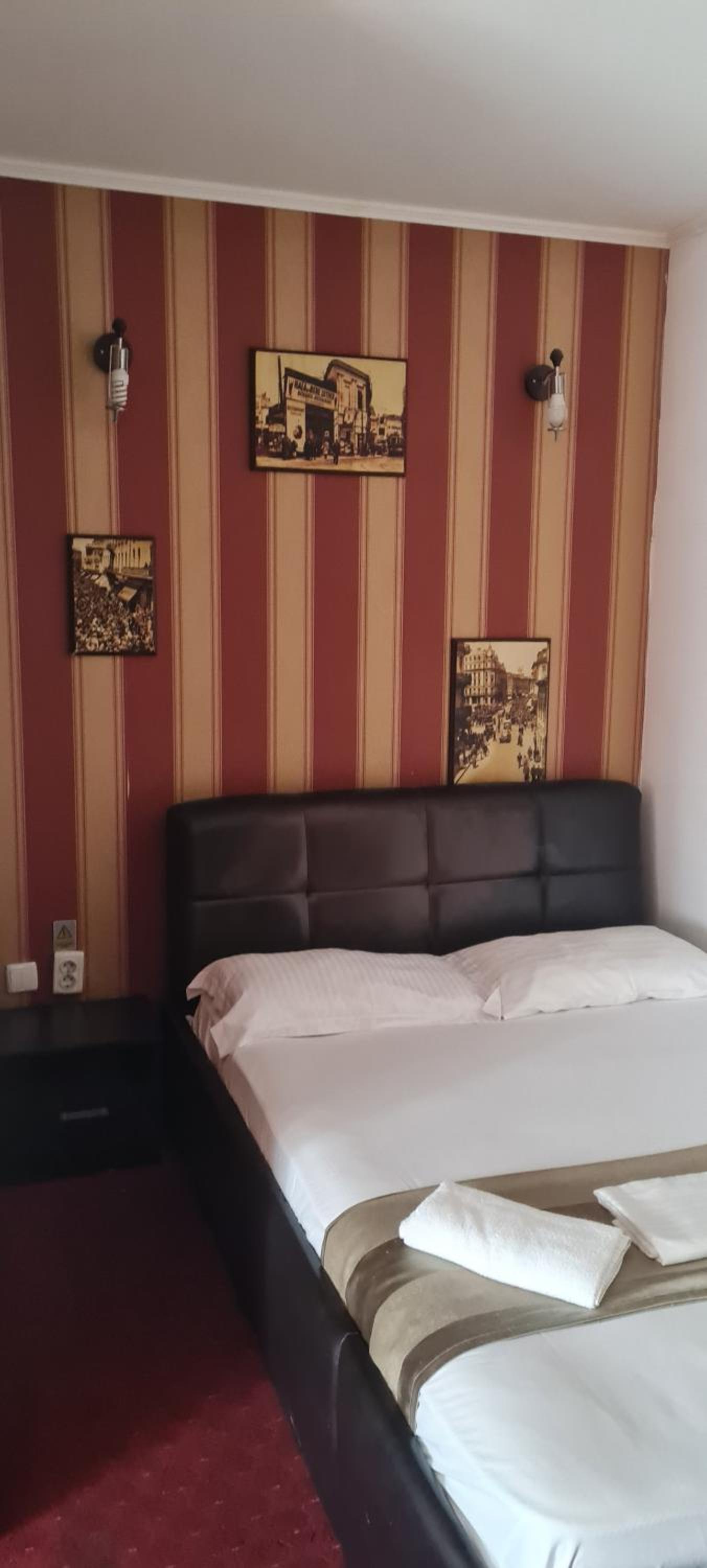 Class Hotel 11/13