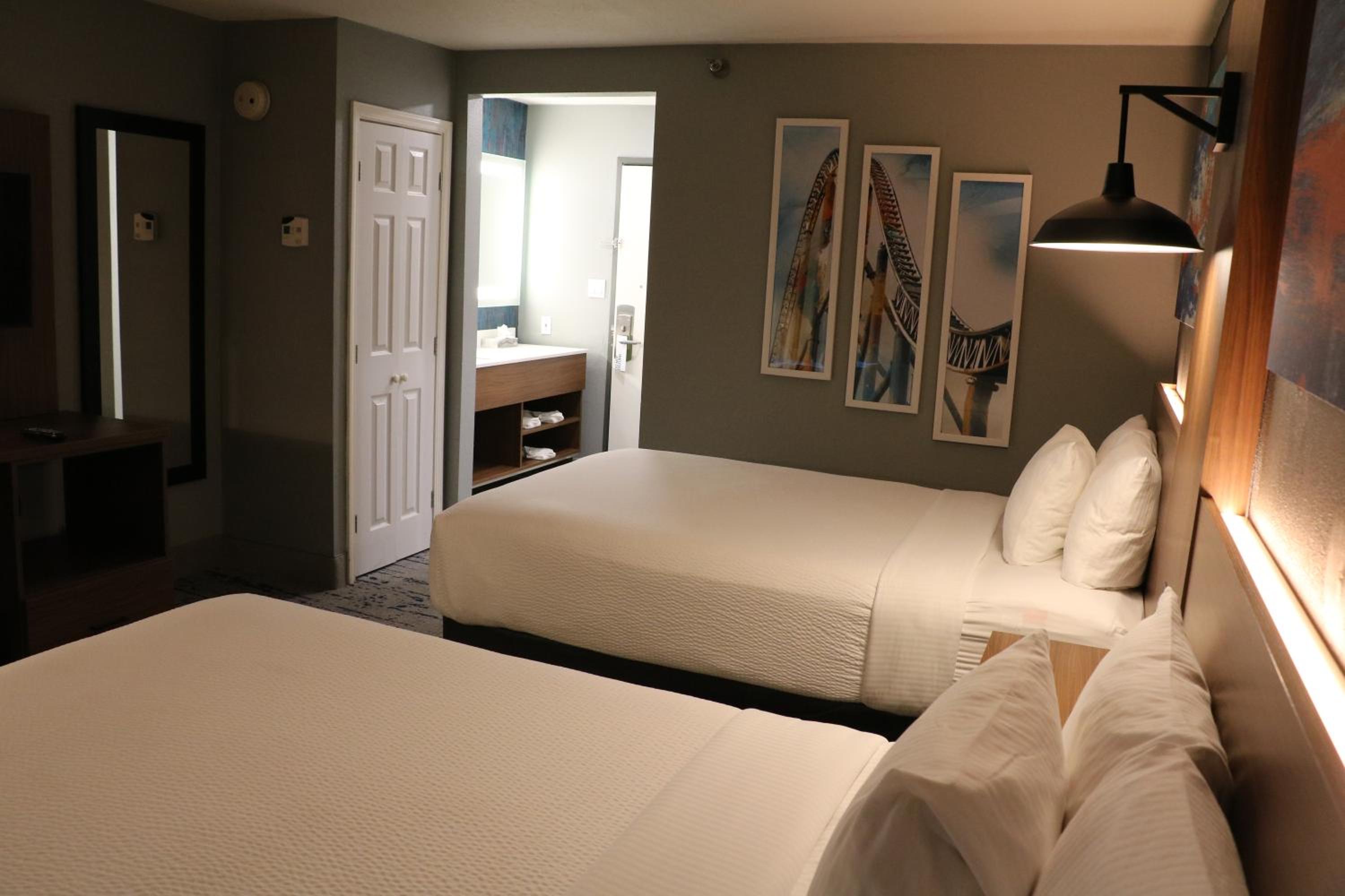 غرفة بسريرين مزدوجين، Studio 6 Extended stay Huntsville, AL - US Space & Rocket Center 2/6