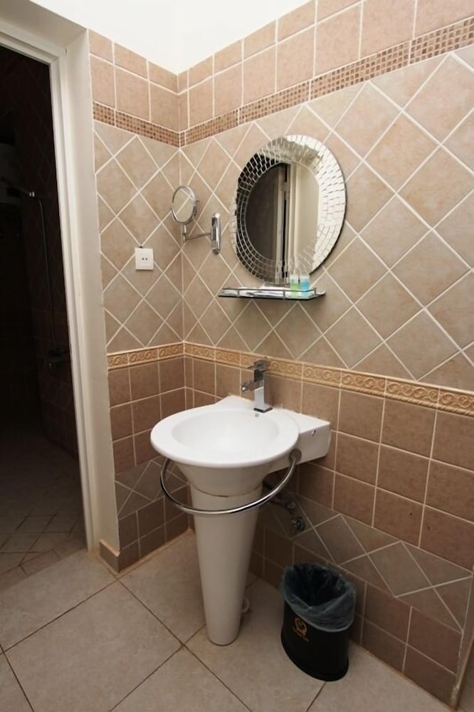 Raoum Inn Shaqra 48/50
