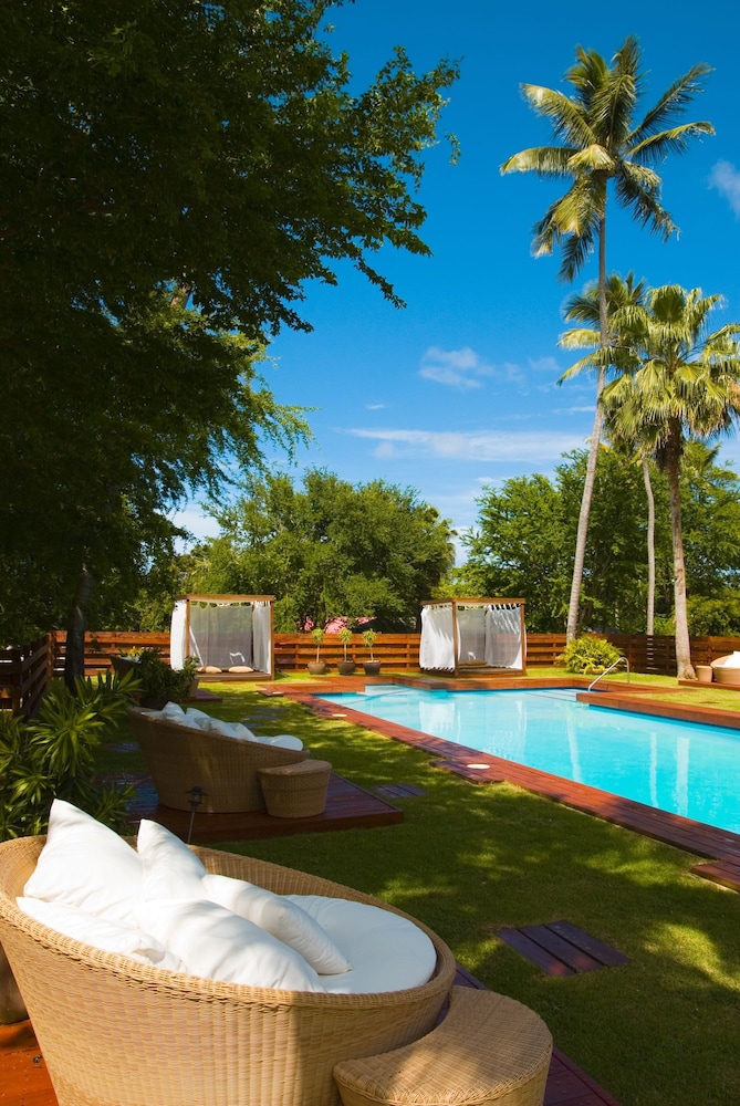 Villa Montana Beach Resort 13/75