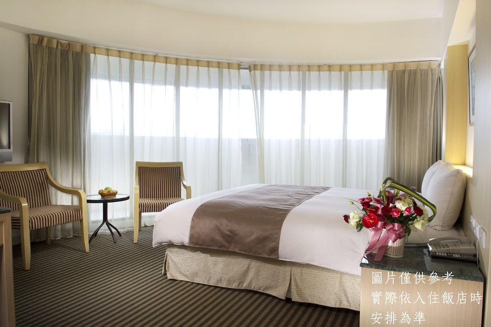 Ocean Hyaline Hotel 32/47