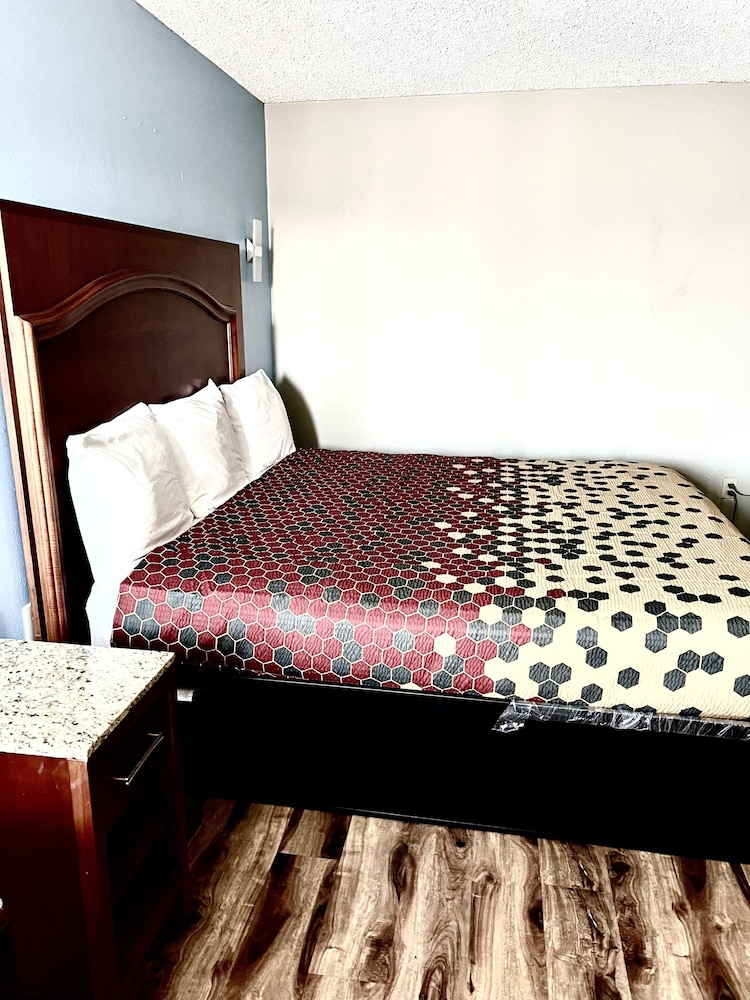 Econo Lodge San Antonio Near SeaWorld - Medical Center 21/40