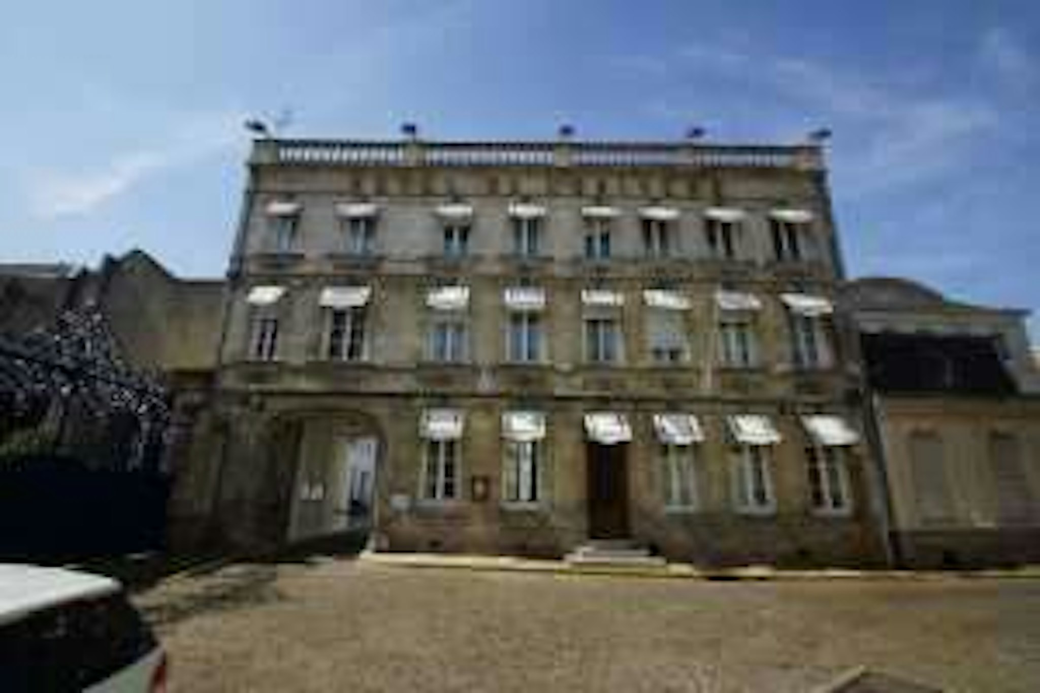Hotel De L Univers in ARRAS