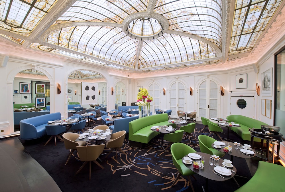 Hotel Vernet 42/46