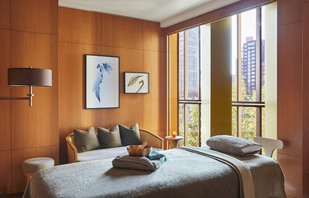 PARK HYATT LONDON RIVER THAMES 12/50