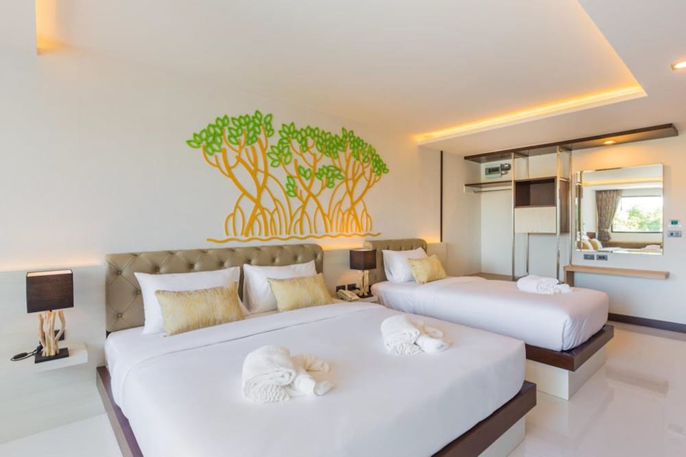 River Front Krabi Hotel 33/55