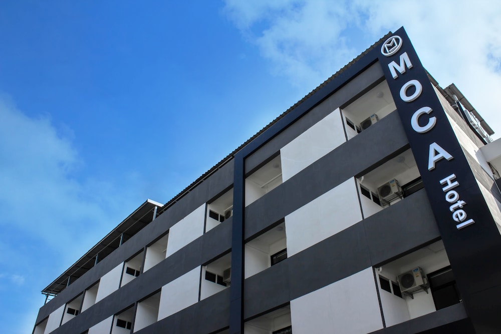Moca Hotel 1/50