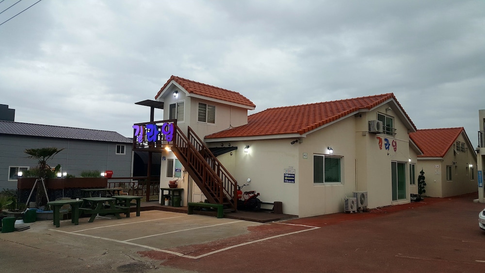 Gillime Pension 35/49