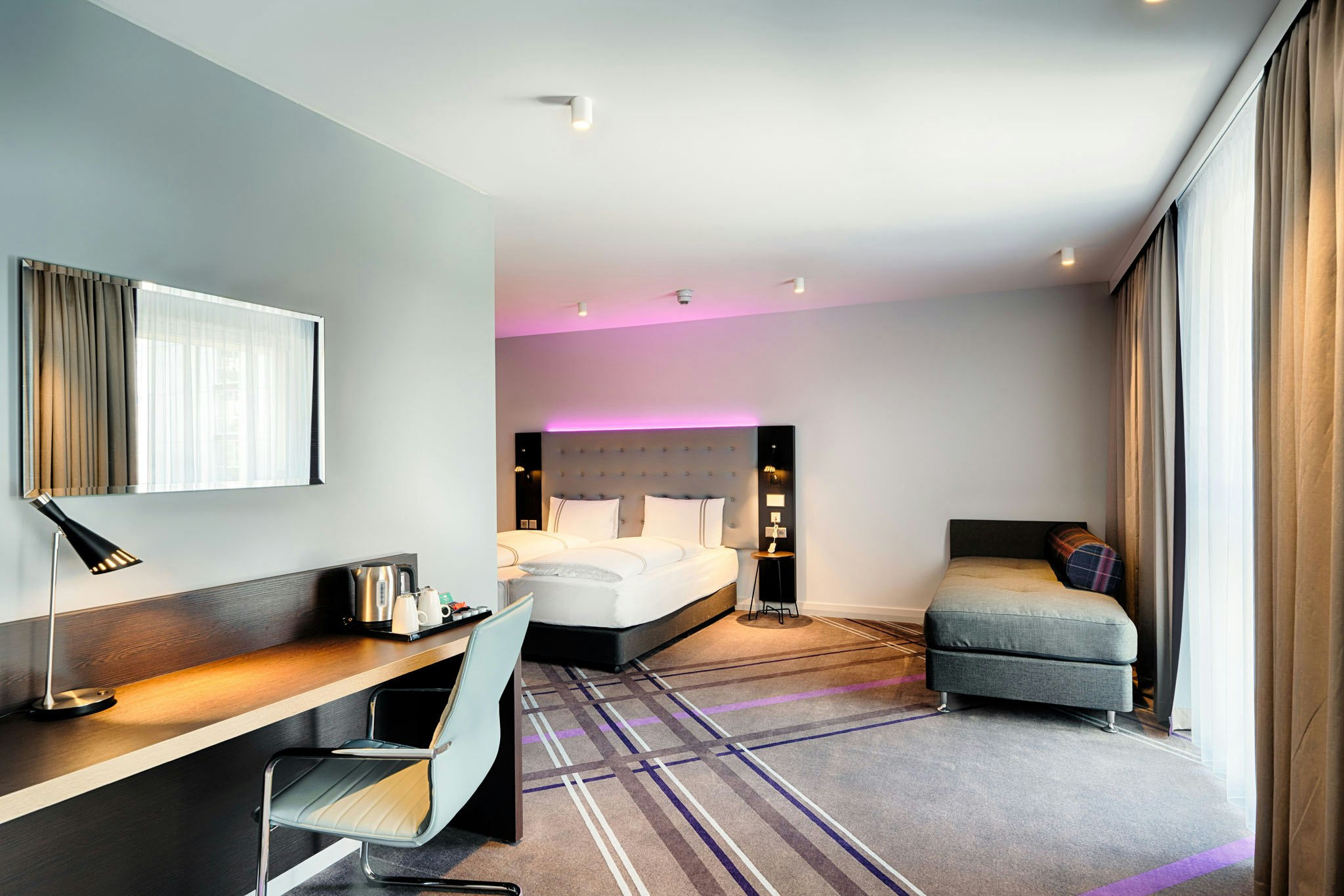 Premier Inn Darmstadt City Centre 25/45