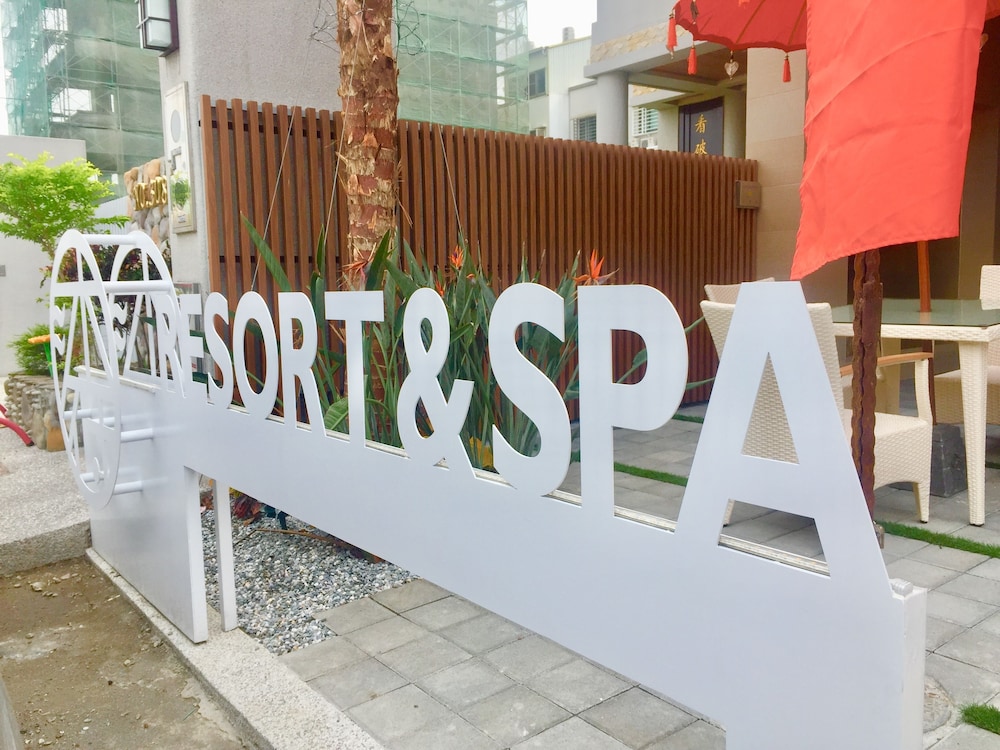 Move Resort&Spa 8/72