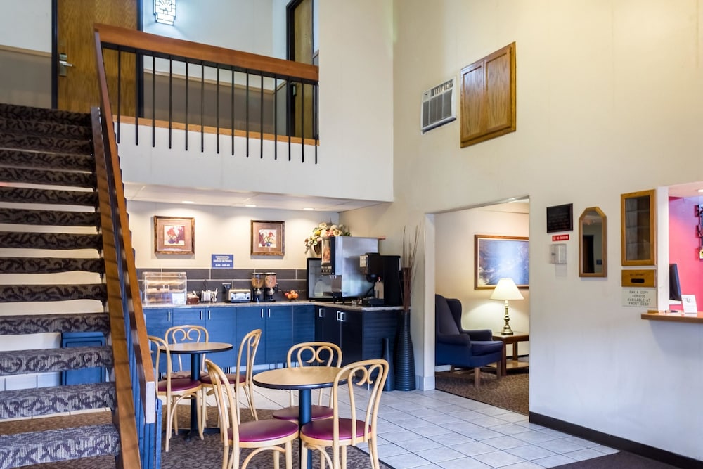 Rodeway Inn Red Wing, MN 31/44