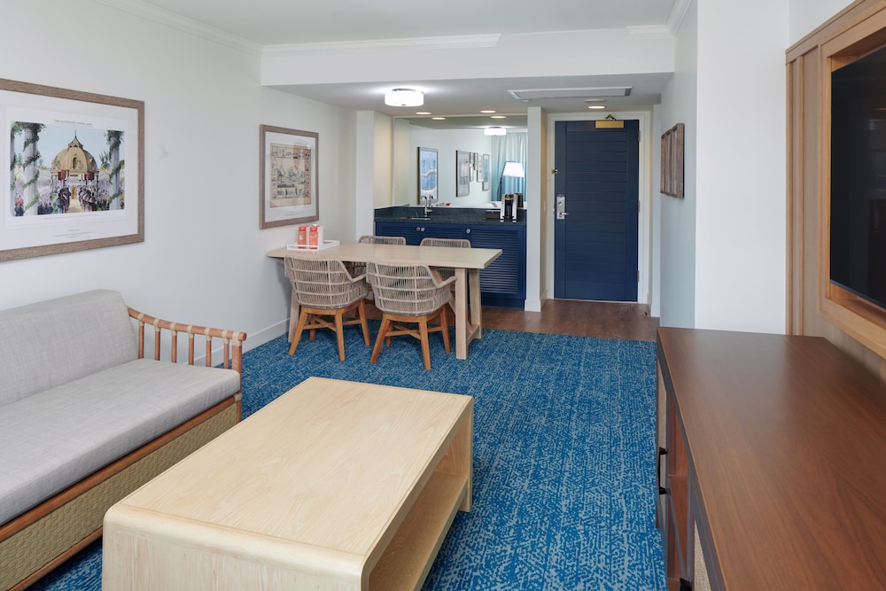 OUTRIGGER Reef Waikiki Beach Resort 53/86