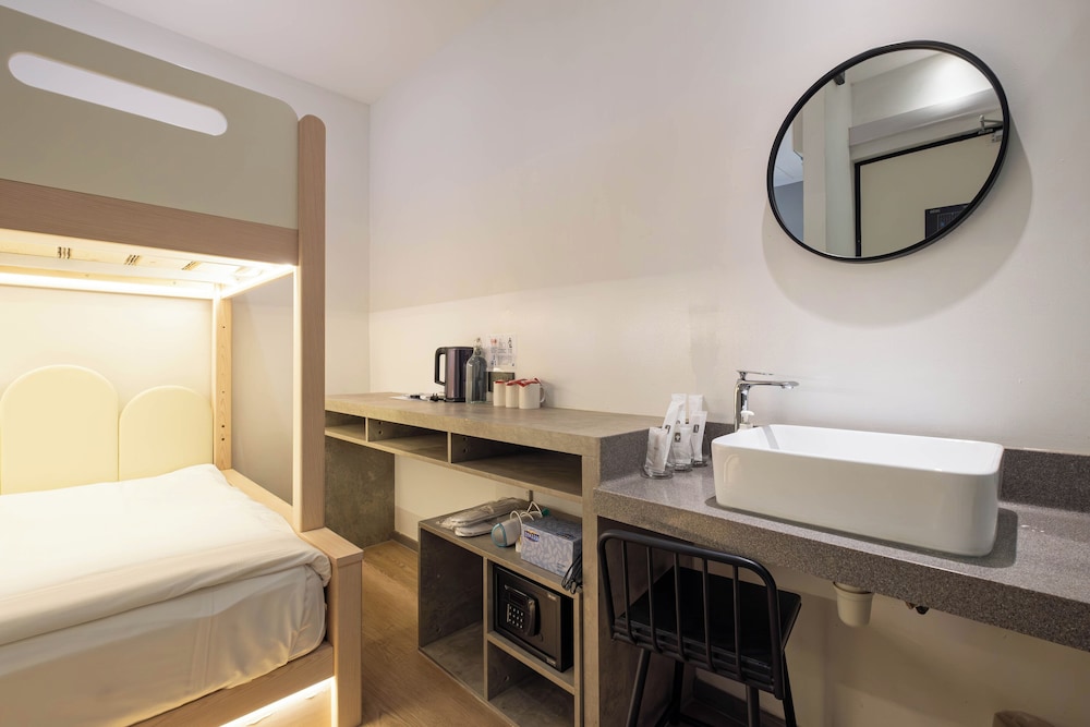 Hotel 1888 Collection 63/66