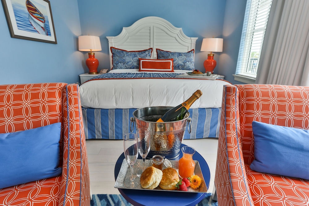 Harborside At Charleston Harbor Resort And Marina 35/50