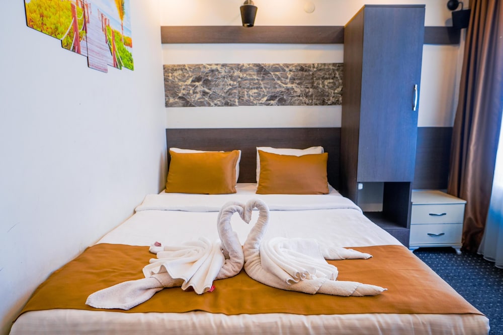 Idyllic Hotel Taksim 12/26