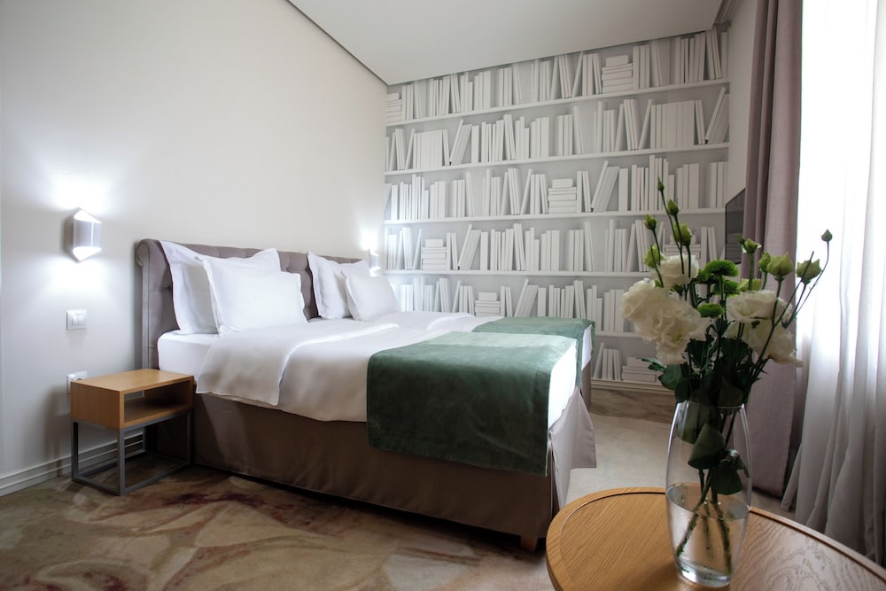 City, King Bed، Jump INN Hotel 6/10