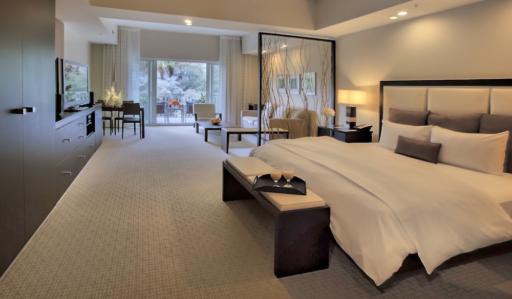 Provident Doral At the Blue Hotel 14/72