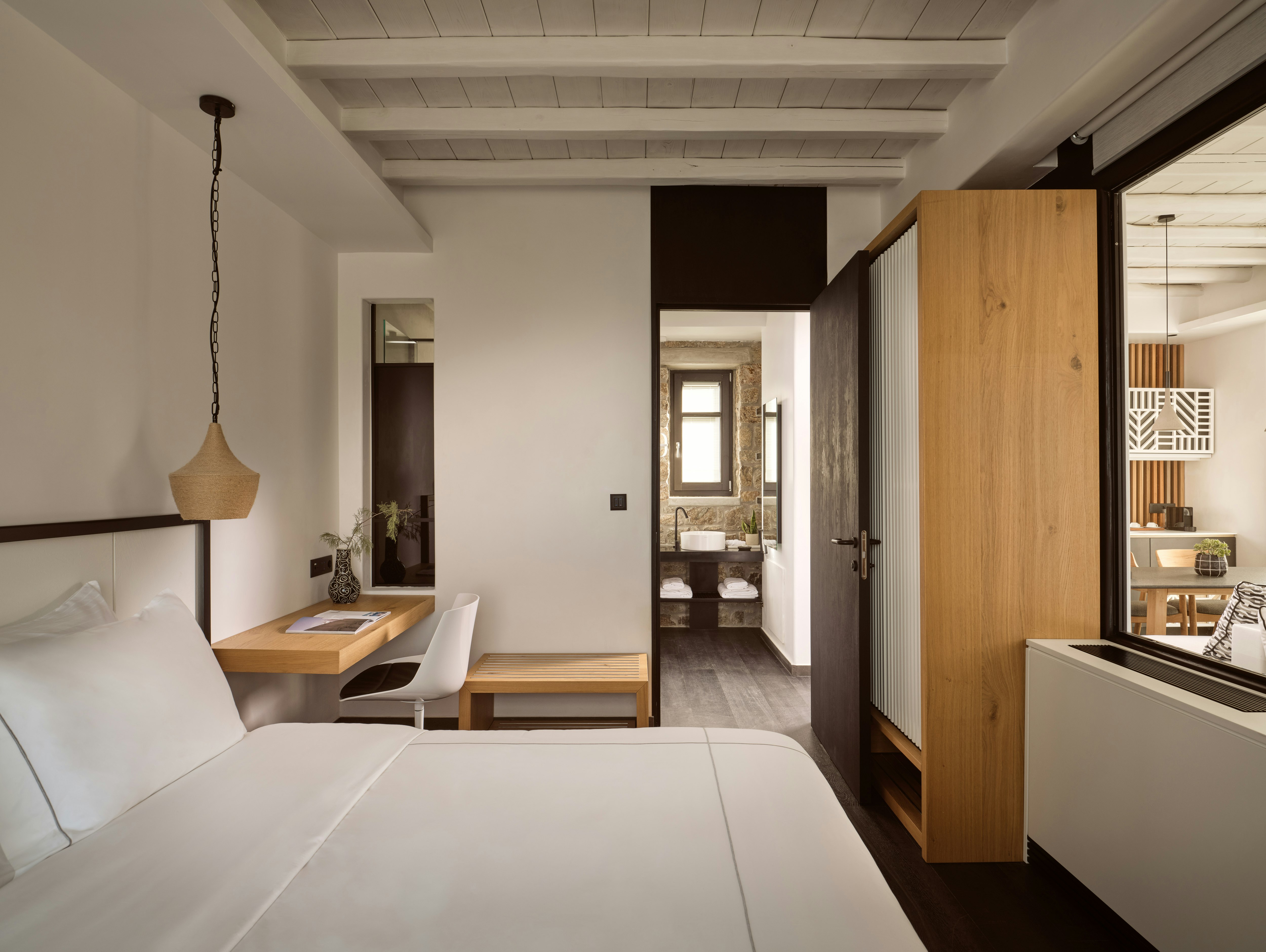 Panoramic, Spa, Suite, King Bed
