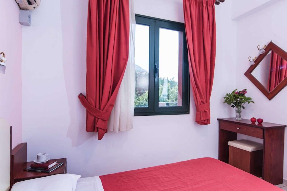 Ariadni Palace 18/60